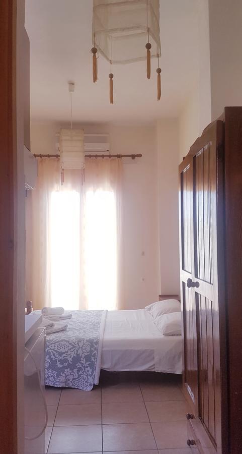 Arianna Apartman Paleokasztríca Kültér fotó